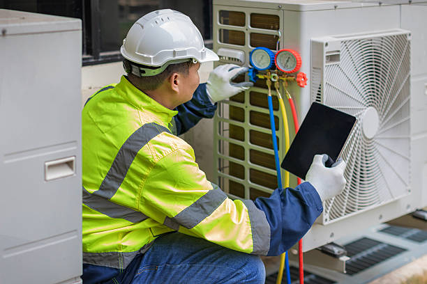 Professional Heat Pump Repair technician working in Westtown, NY